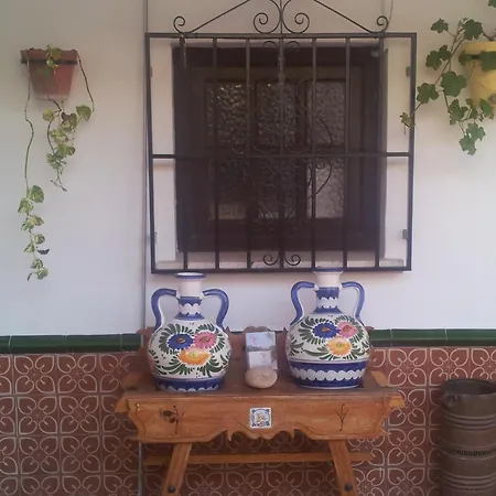 Hostal Casa Mercedes-2